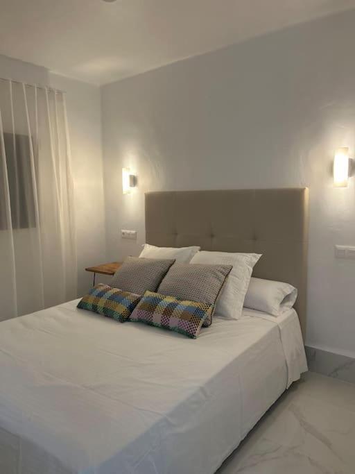 Moderno Apartamento Cerca Al Mar Tias Exterior photo